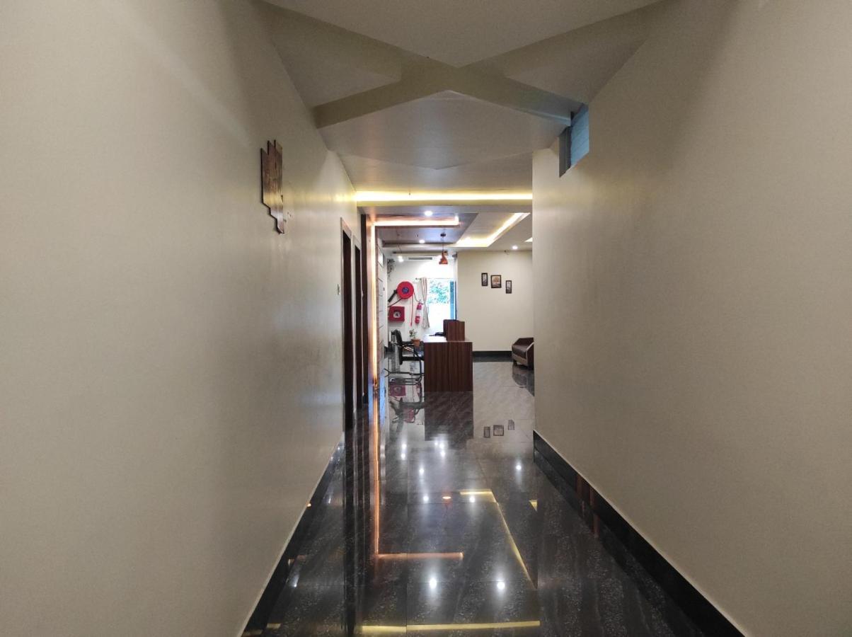 Hotel Paradise - Biswanath Chariali Bishnath 外观 照片