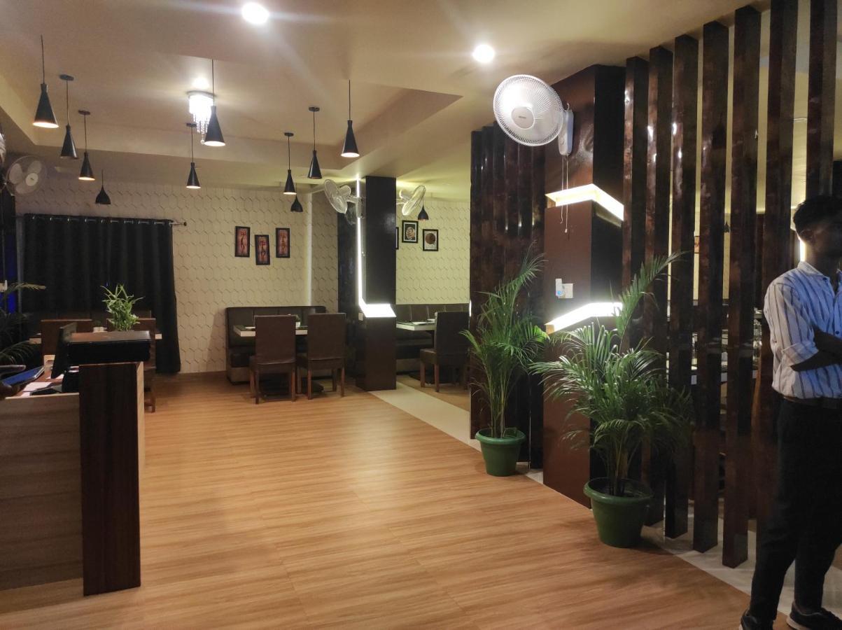 Hotel Paradise - Biswanath Chariali Bishnath 外观 照片