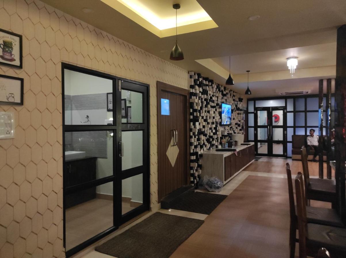 Hotel Paradise - Biswanath Chariali Bishnath 外观 照片