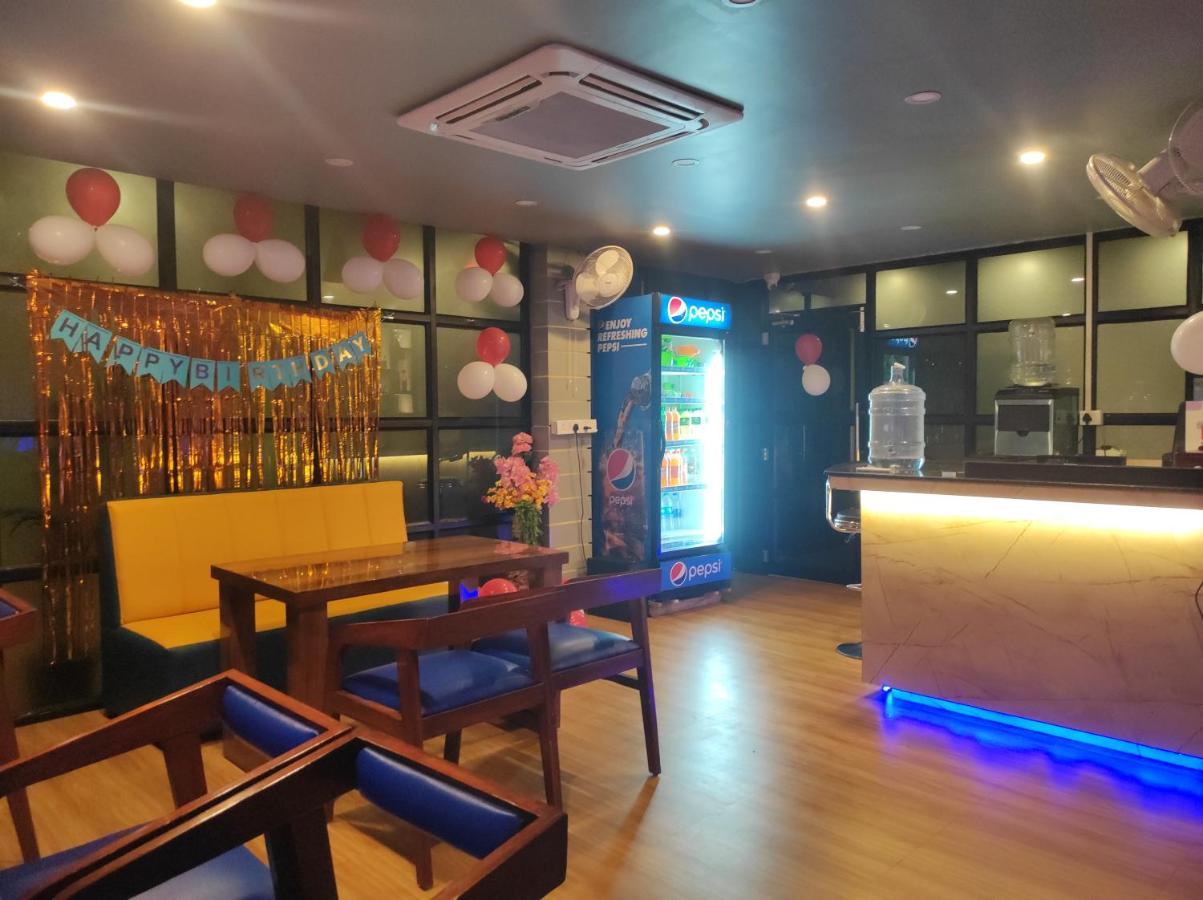 Hotel Paradise - Biswanath Chariali Bishnath 外观 照片