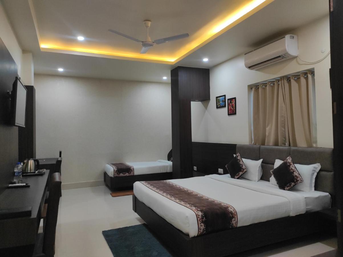 Hotel Paradise - Biswanath Chariali Bishnath 外观 照片